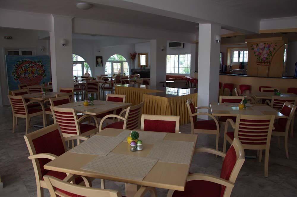 Olympion Melathron Otel Platamon Dış mekan fotoğraf