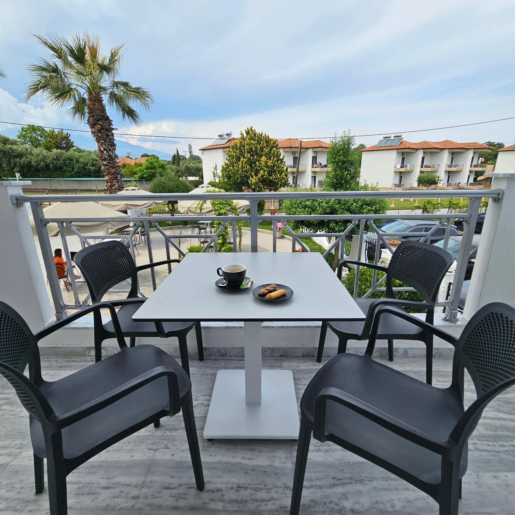 Olympion Melathron Otel Platamon Dış mekan fotoğraf